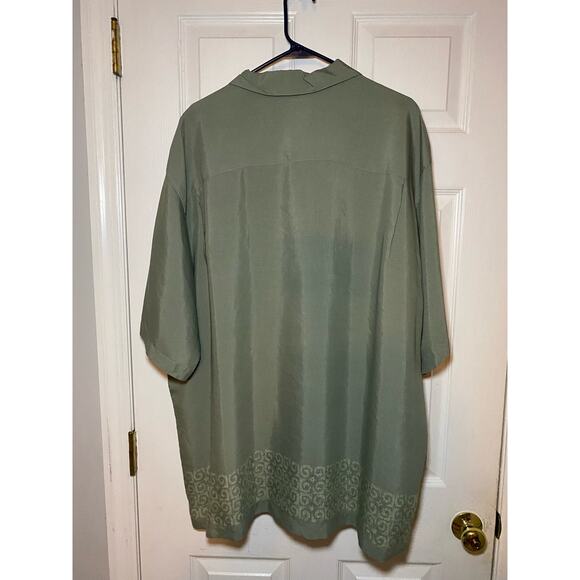 Bill‎ Blass men’s light weight short sleeve shirt. Size XXL - Picture 4 of 5